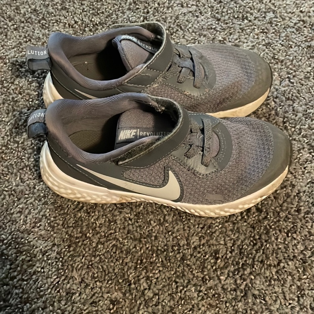 Gray Nike shoes